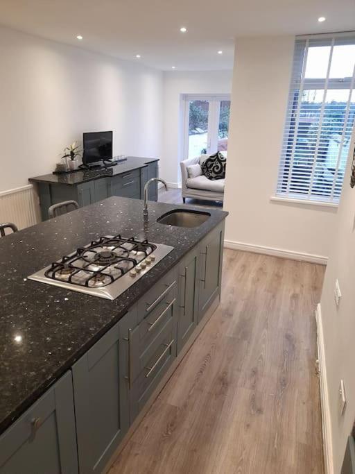 Fabulous Terrace Cottage Blackpool Extérieur photo